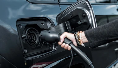 0-100 GOCAR Issues: Ηybrid - Σημείο των καιρών