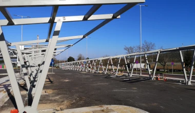 Οδοιποιρικό: Δωρεάν διακοπές στην Αράχωβα με BMW iX40