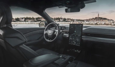 Η Ford Mustang Mach-E σε συνδέει με το μέλλον