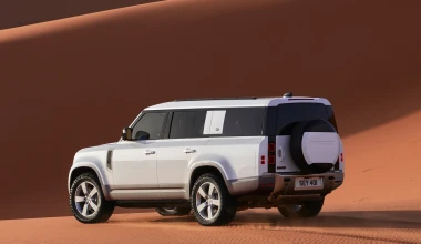 Τεράστιο και 8-θέσιο το νέο Land Rover Defender 130