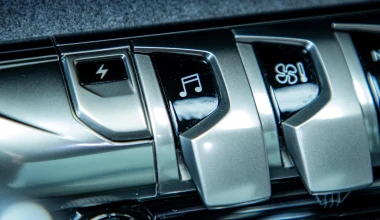 Δοκιμή Peugeot 3008 Hybrid: Με 225 ίππους και 1,5 lt/100 km κατανάλωση