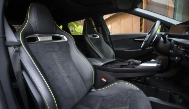 Οδηγούμε το νέο Kia EV6 GT - Ηλεκτροσόκ 585 ίππων! [video]