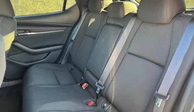 Δοκιμή Mazda 3 2.0 e-Skyactiv G 150: Middle ground
