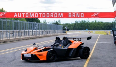 Οδηγούμε KTM X-Bow στην πίστα του Brno!