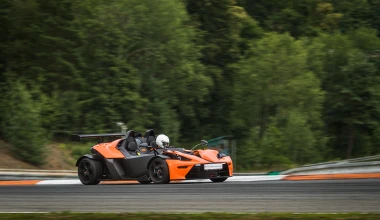 Οδηγούμε KTM X-Bow στην πίστα του Brno!