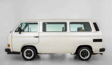Αυτό το van δεν είναι VW, αλλά μια original σπάνια Porsche!
