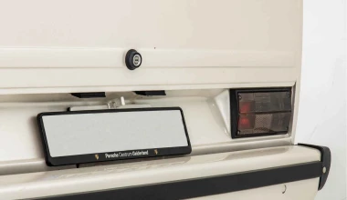 Αυτό το van δεν είναι VW, αλλά μια original σπάνια Porsche!