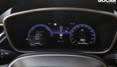 Δοκιμή Toyota Corolla Cross 2.0 Hybrid AWD: Σίγουρο στοίχημα! [video]