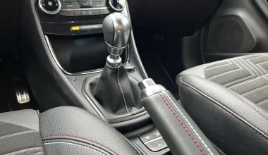 Δοκιμή Ford Puma ST-Line X Vivid Ruby: Σπάνιο ρουμπίνι