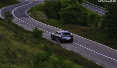 Οδηγούμε τη Ferrari Purosangue - Η στιγμή που γράφεται Ιστορία [video]