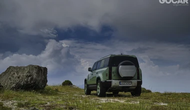 Δοκιμή Land Rover Defender 110 D300 75 Years: Alpha male SUV