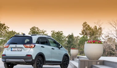 Δοκιμή Honda Jazz 1.5 e:HEV: Πόσο καίει πραγματικά το υβριδικό crossover;