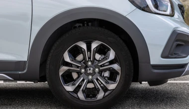 Δοκιμή Honda Jazz 1.5 e:HEV: Πόσο καίει πραγματικά το υβριδικό crossover;