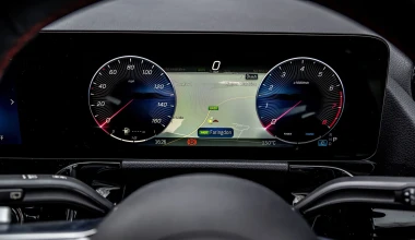 Δοκιμή Mercedes-Benz B 200 163 PS: Plus size model