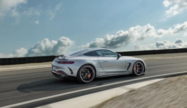 Mercedes-AMG GT: Πανίσχυρη και με επιπλέον δύο θέσεις! 