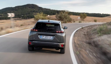 Δοκιμή Peugeot E-2008 156PS: Total upgrade!