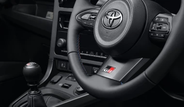 Toyota GR Yaris: Νέες ειδικές εκδόσεις με την υπογραφή των Rovanpera και Ogier