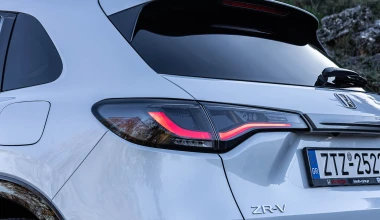 Δοκιμή Honda ZR-V e:HEV 184 PS: Midfielder 