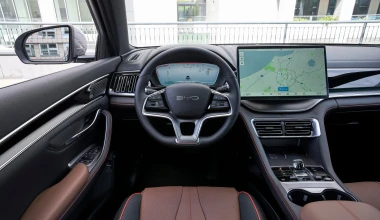 Οδηγούμε το BYD Seal U DM-i: Το plug-in D-SUV με τα 1.100 km αυτονομίας!