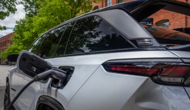 Αυτό είναι το Jeep Wagoneer S – Το πιο γρήγορο Jeep που φτιάχτηκε ποτέ