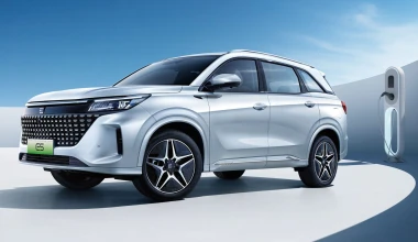 Το φθηνότερο plug in hybrid στην Ελλάδα – Είναι 7θέσιο SUV