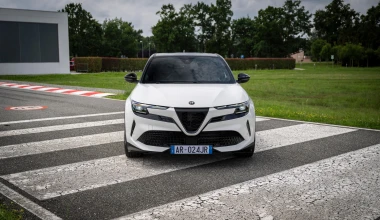 Οδηγούμε τη νέα Alfa Romeo Junior! 