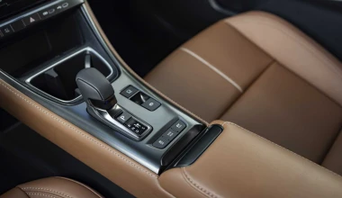 Δοκιμή Lexus LBX: Το αυθεντικά πολυτελές B-SUV