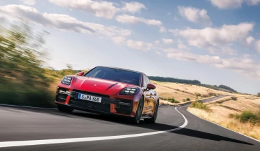Η νέα Porsche Panamera είναι η ισχυρότερη που έχει κατασκευαστεί ποτέ – Δες την εξωφρενική ισχύ