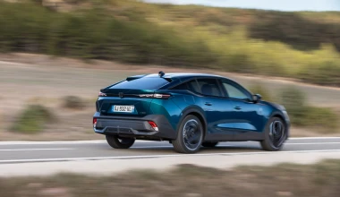 4 λόγοι για να αποκτήσεις τώρα το Peugeot 408 Hybrid 