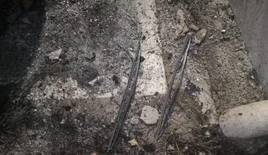 Λαμπάδιασε Tesla στην Αθήνα – Δεν έπαθε τίποτα η μπαταρία (αποκλειστικές εικόνες)