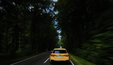 Οδηγούμε το επετειακό Audi RS4 25 Years των 470 ίππων! 