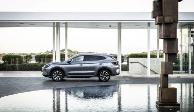 Δοκιμή BYD Seal U DM-i AWD Design 324 PS: Επιθετικό marketing