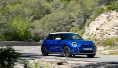 Δοκιμή MINI Cooper SE - Χαρισματική απλότητα