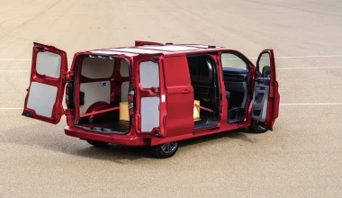 Ford Transit Custom: Το van με τις τεράστιες δυνατότητες, τώρα με μηνιαίο μίσθωμα από 378€! 
