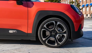 Δοκιμή MINI Aceman SE: Ο γεφυροποιός