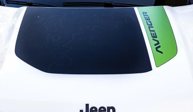 Οδηγούμε στην Ιταλία το Jeep Avenger 4xe - Υβριδικό και τετρακίνητο B-SUV