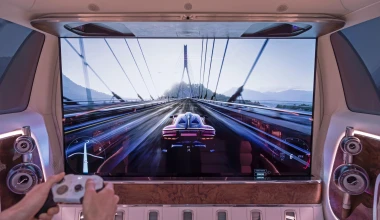 Mercedes-Benz Vision V: Το μέλλον στα van με τηλεόραση 65’’ για τους πίσω επιβάτες!