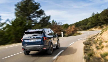 Το υβριδικό SUV της Dacia που αξίζει κάθε ευρώ - Καίει 4,7 lt στα 100 km!