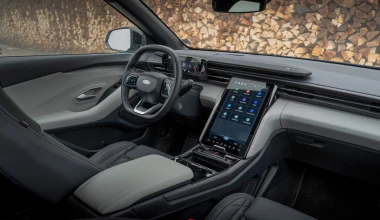 To οικογενειακό SUV με 530 lt χώρο αποσκευών, που έχει βραβευτεί ως το ομορφότερο όλων! 