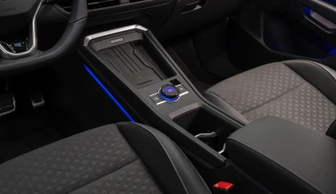 Αποστολή στη Γερμανία: Αυτό είναι το νέο Volkswagen T-ROC - Με full hybrid κινητήρα! [video]