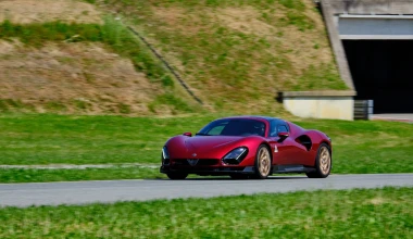 Δοκιμή Alfa Romeo 33 Stradale: Τρέμω!