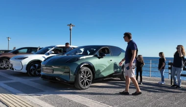 Εκδήλωση ηλεκτρικών αυτοκινήτων... χωρίς ρεύμα – Τι έγινε στην 8η Συνάντηση Ηλεκτροκίνησης Αθήνας;