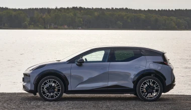 Premium compact SUV με απόδοση έως 428 ίππους και όφελος 2.000 ευρώ! 