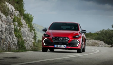 Οδηγούμε στην Πορτογαλία το νέο Renault Clio E-Tech!