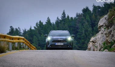 Δοκιμή Toyota Yaris Cross 1.5 Hybrid 130: Ο κυρίαρχος του παιχνιδιού