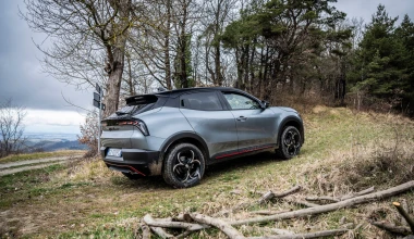 Δοκιμή Alfa Romeo Junior Ibrida Q4: Το παζλ συμπληρώθηκε