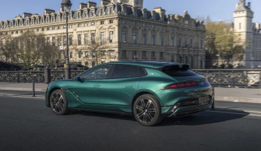 Άνοιξαν οι παραγγελίες για το κινεζικό αυτοκίνητο που φορτίζει σε 5 λεπτά - Με τιμή στην Ευρώπη από 117.500 ευρώ