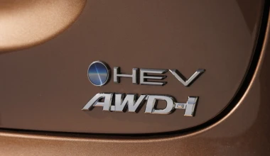 Οι μεγάλες αλλαγές στο Νο1 αυτοκίνητο της Ελλάδας - Τι νέο φέρνει το Toyota Yaris Cross