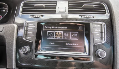 VW Golf GTI DSG 220 PS