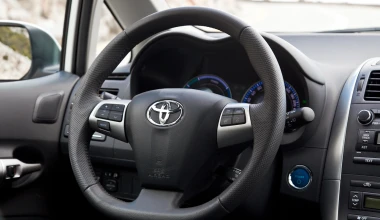Toyota Auris HSD